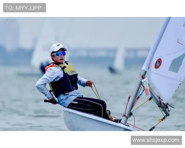 湛江妹：从地方足球小将到国际赛场的璀璨之星